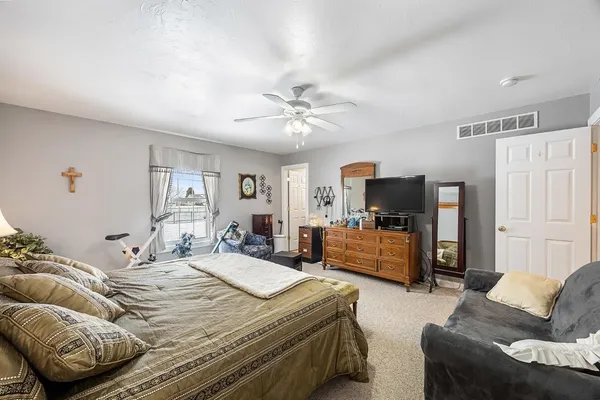 $285,000 | 8127 Walleye Drive, Brookville, IN 47012
