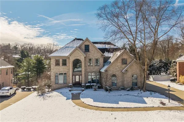 $950,000 | 2333 Southampton Drive, Pittsburgh, PA 15241