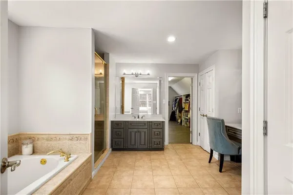 $950,000 | 2333 Southampton Drive, Pittsburgh, PA 15241