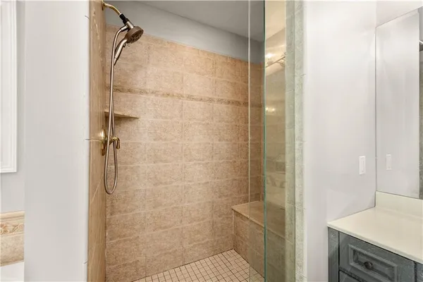 $950,000 | 2333 Southampton Drive, Pittsburgh, PA 15241