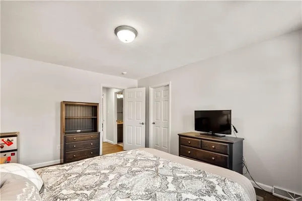 $950,000 | 2333 Southampton Drive, Pittsburgh, PA 15241