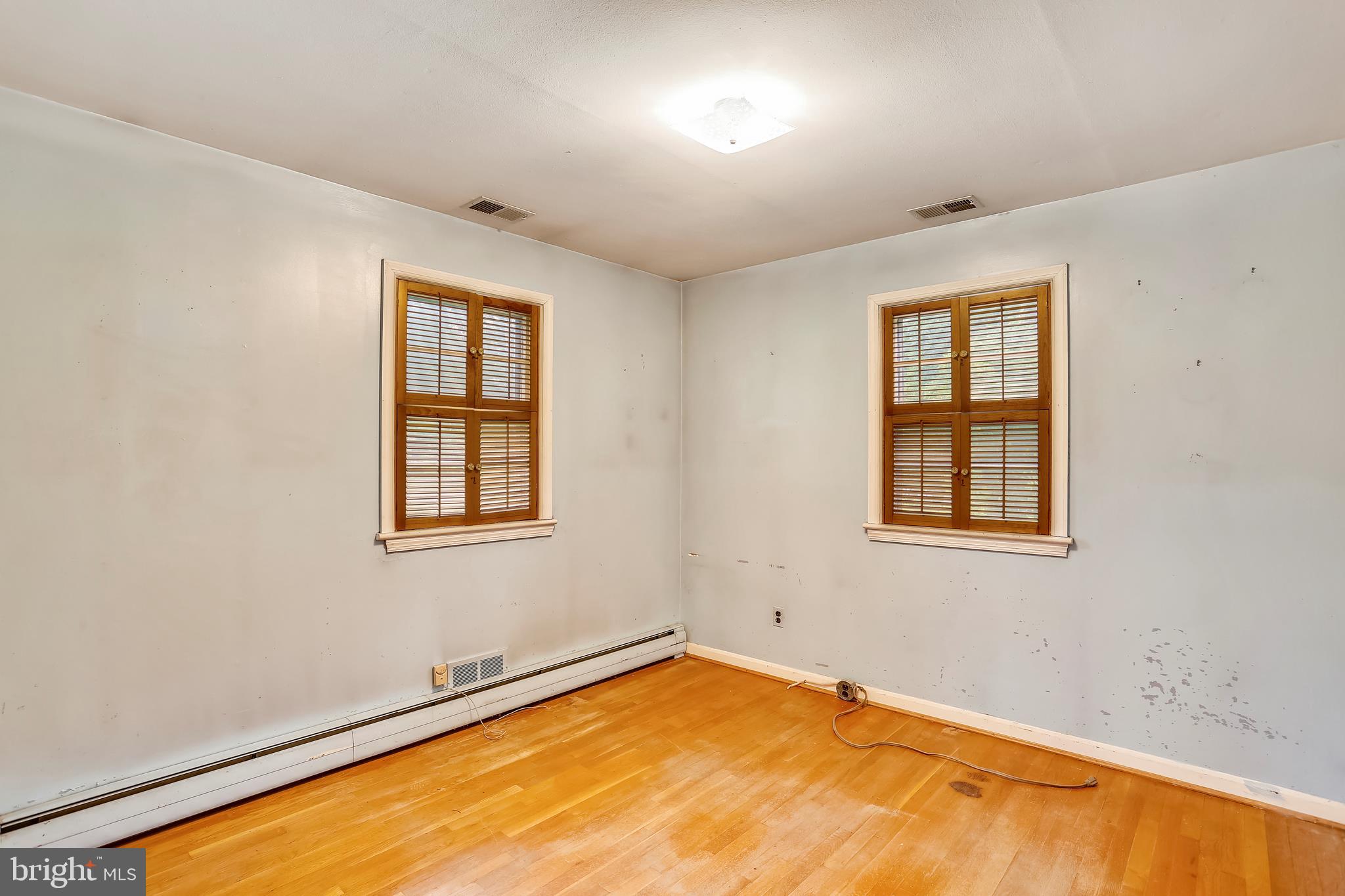 2122 Apple Tree Lane Silver Spring, MD 20905 - Photo 13 of 19 Bedroom 2