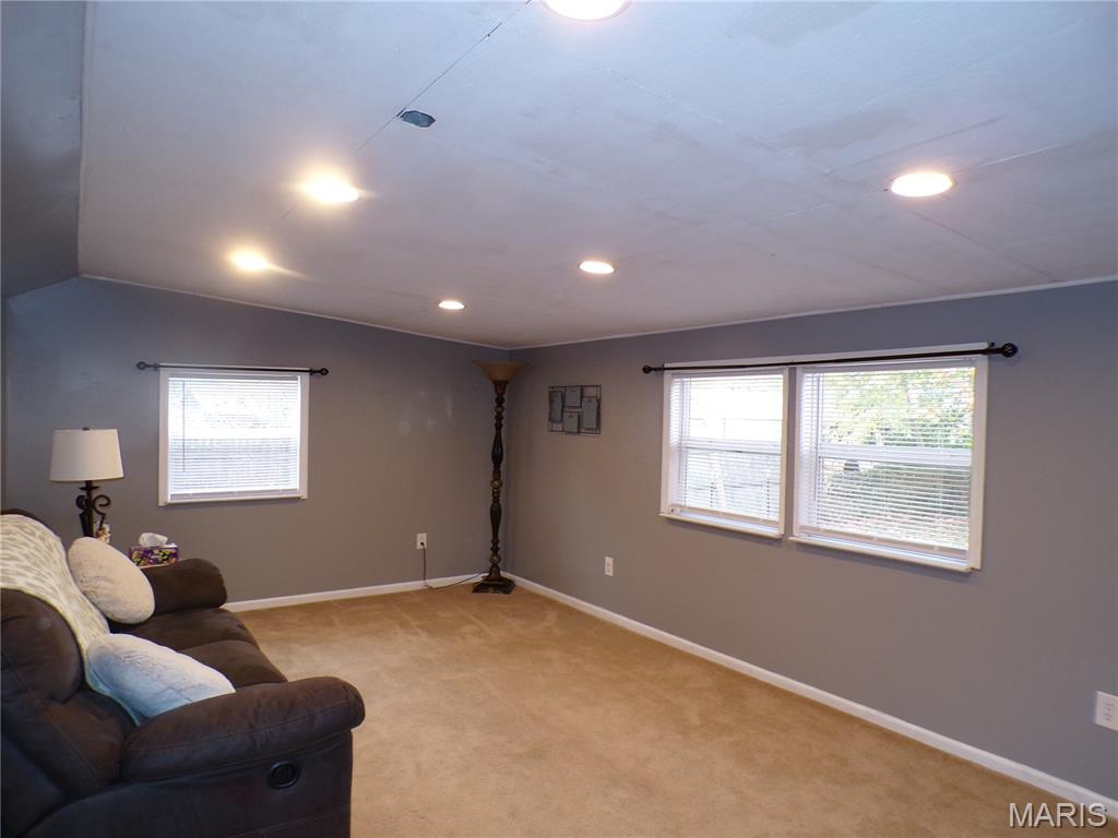 502 Elmont Road Sullivan, MO 63080 - Photo 18 of 21