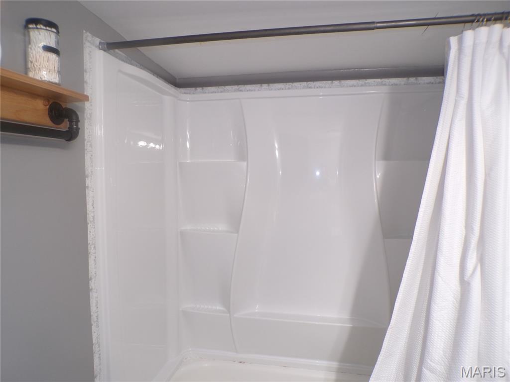 502 Elmont Road Sullivan, MO 63080 - Photo 7 of 21