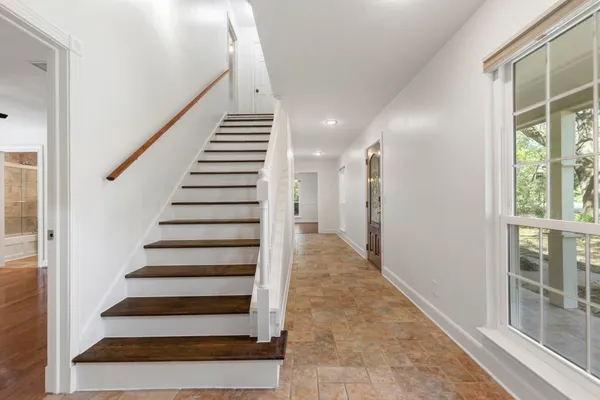 $455,000 | 1 Cape Chestnut Drive, The Woodlands, TX 77381