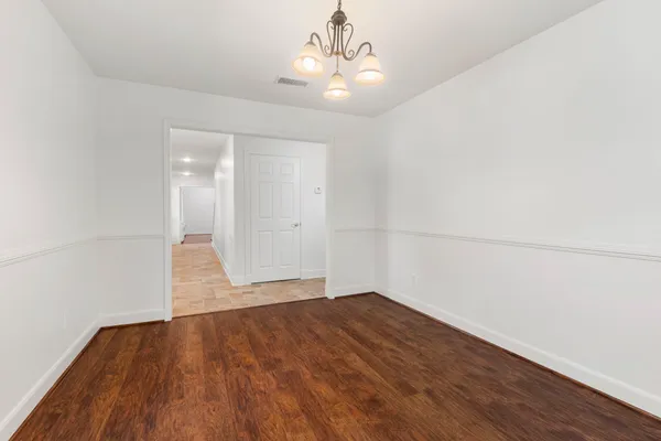 $455,000 | 1 Cape Chestnut Drive, The Woodlands, TX 77381