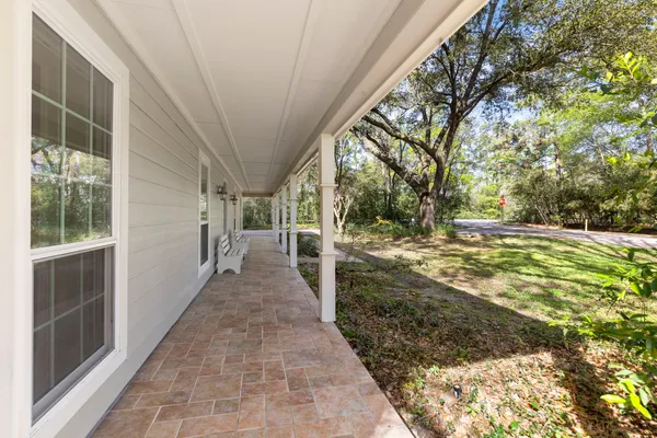 $455,000 | 1 Cape Chestnut Drive, The Woodlands, TX 77381