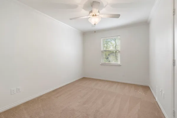 $455,000 | 1 Cape Chestnut Drive, The Woodlands, TX 77381