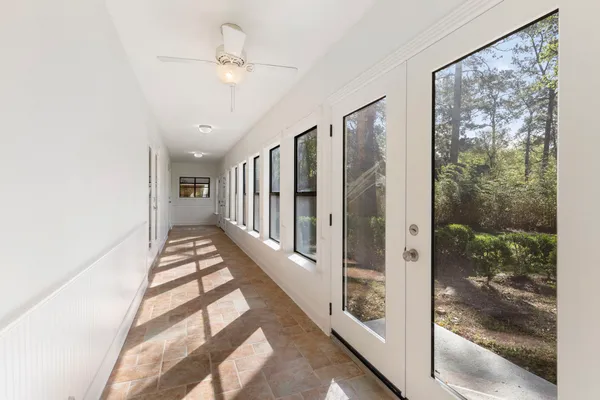 $455,000 | 1 Cape Chestnut Drive, The Woodlands, TX 77381