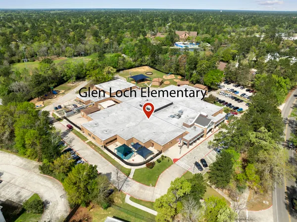 $455,000 | 1 Cape Chestnut Drive, The Woodlands, TX 77381