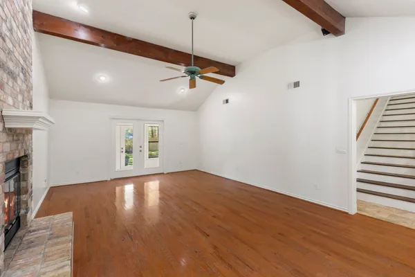 $455,000 | 1 Cape Chestnut Drive, The Woodlands, TX 77381