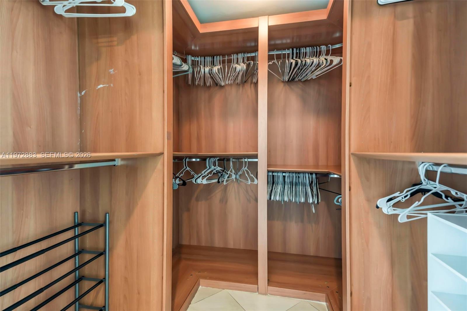 218 Southeast 14th Street, Unit 1003 Miami, FL 33131 - Photo 31 of 67