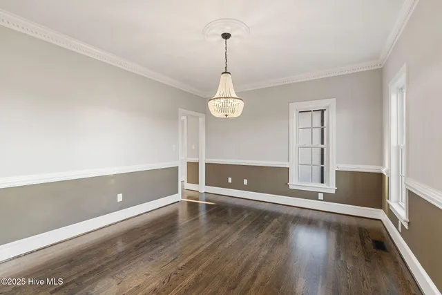 $679,000 | 328 Oak Bluff Road, Kinston, NC 28504