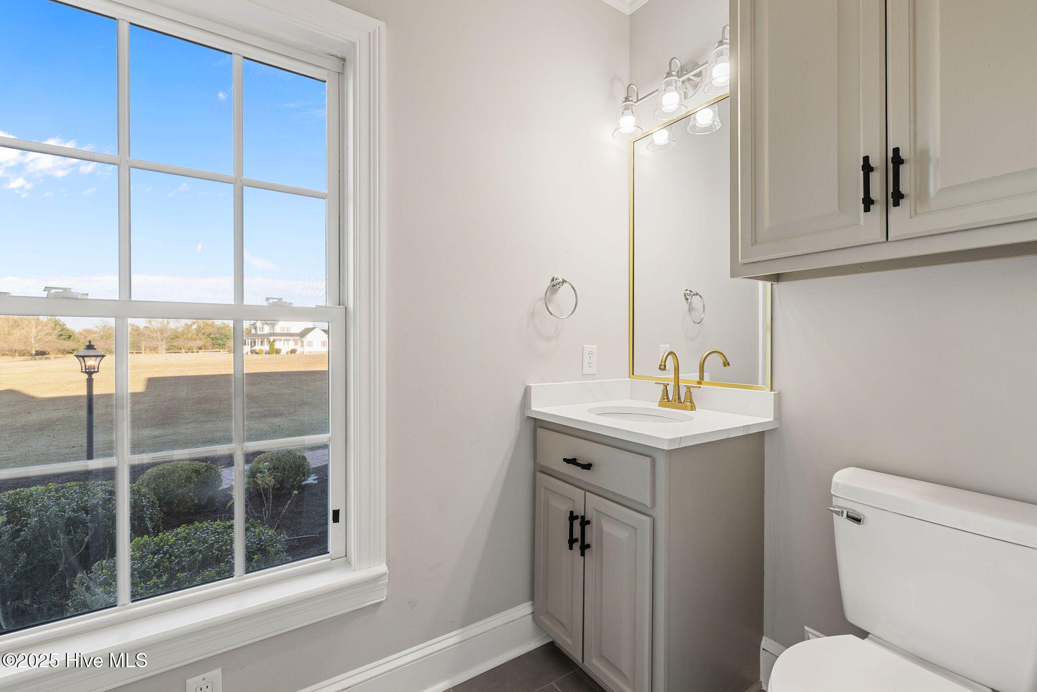 328 Oak Bluff Road Kinston, NC 28504 - Photo 32 of 65 5T5A9249