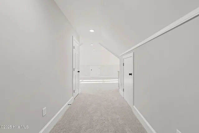 $679,000 | 328 Oak Bluff Road, Kinston, NC 28504