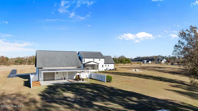 $679,000 | 328 Oak Bluff Road, Kinston, NC 28504
