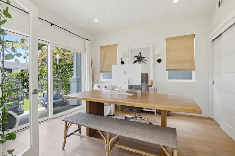$2,949,999 | 835 Beryl Street, San Diego, CA 92109