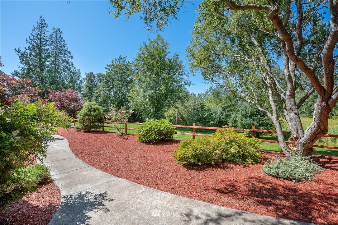 5034 Guide Meridian Bellingham, WA 98226 - Photo 8 of 39 Gallery Image 8