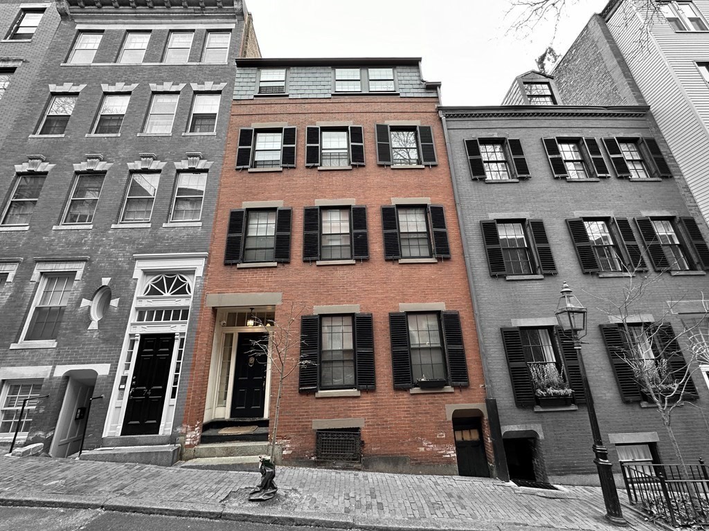 Beacon Hill Boston Neighborhood Guide - Compass