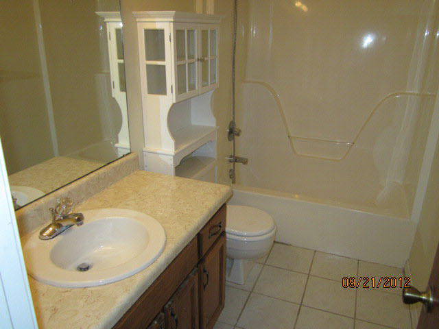 128 Richmond Road Daphne, AL 36526 - Photo 15 of 15 Bathroom 2