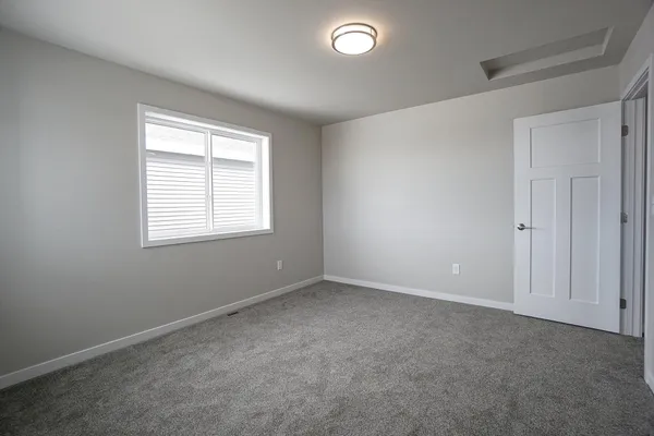 $374,899 | 8068 Goldfinch Drive, Horace, ND 58047