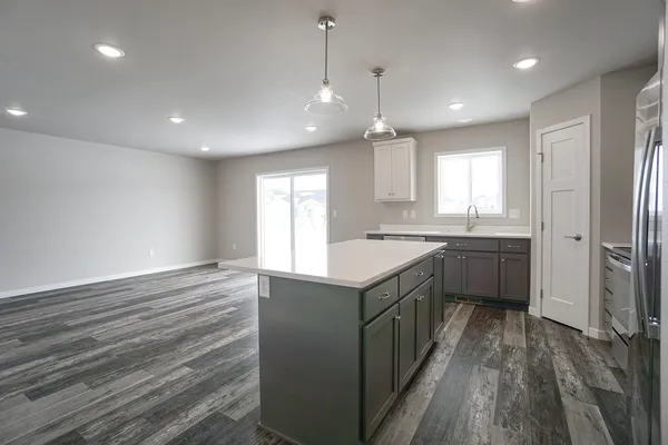$374,899 | 8068 Goldfinch Drive, Horace, ND 58047