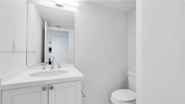 $4,495 | 555 Northeast 34th Street, Unit 2708, Miami, FL 33137