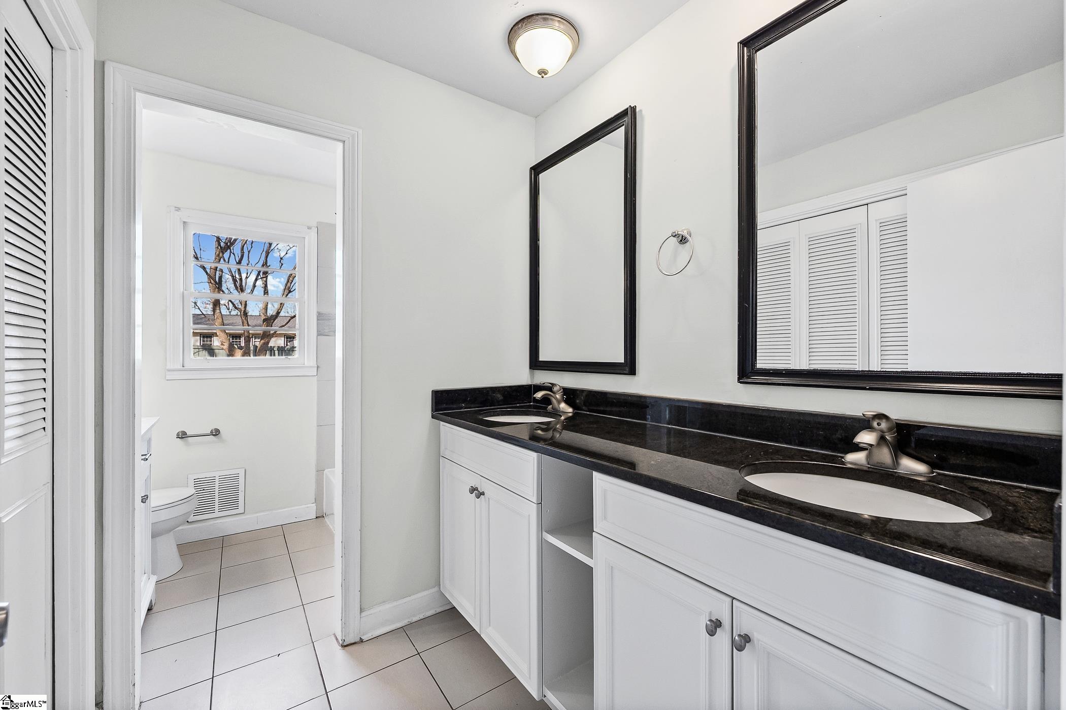 8 Howell Circle Greenville, SC 29615 - Photo 33 of 48