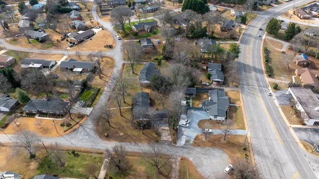 $367,000 | 8 Howell Circle, Greenville, SC 29615