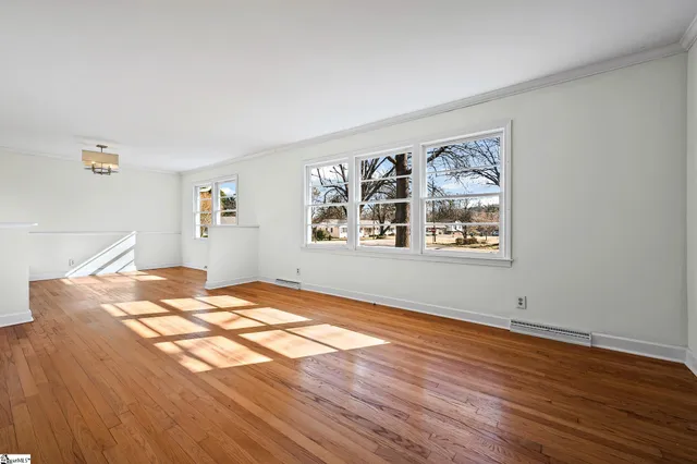 $367,000 | 8 Howell Circle, Greenville, SC 29615