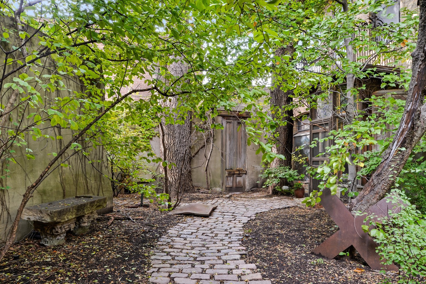 844 West Altgeld Street Chicago, IL 60614 - Photo 3 of 25