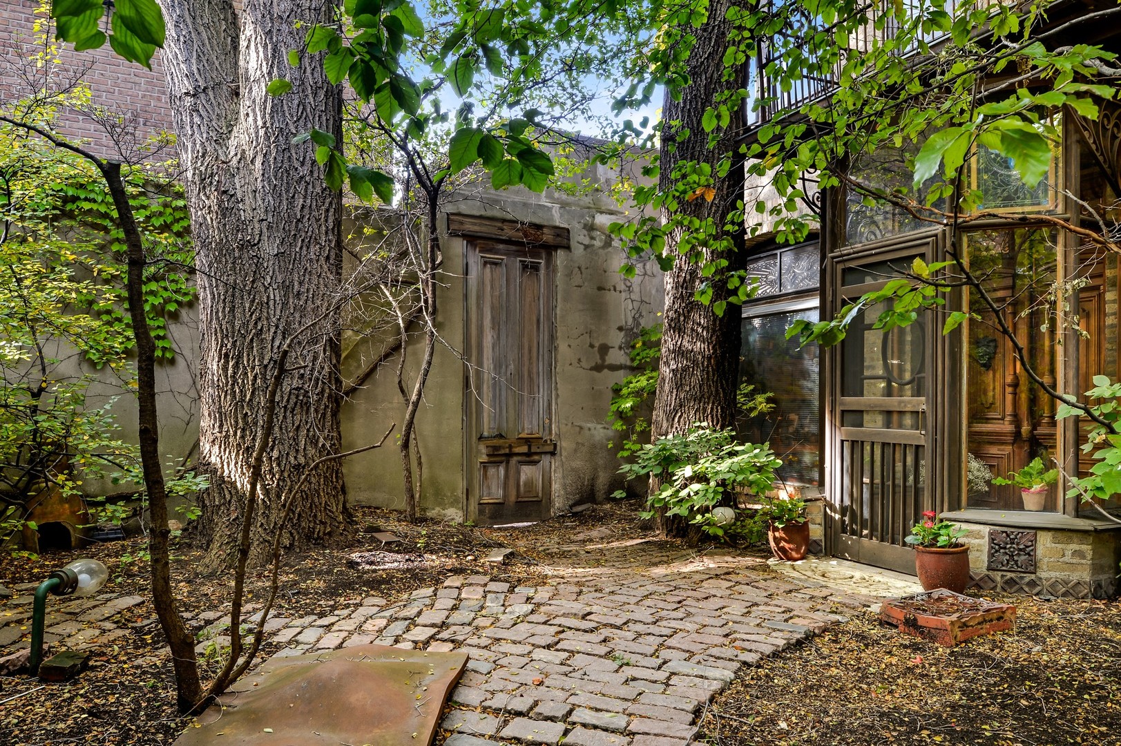 844 West Altgeld Street Chicago, IL 60614 - Photo 5 of 25