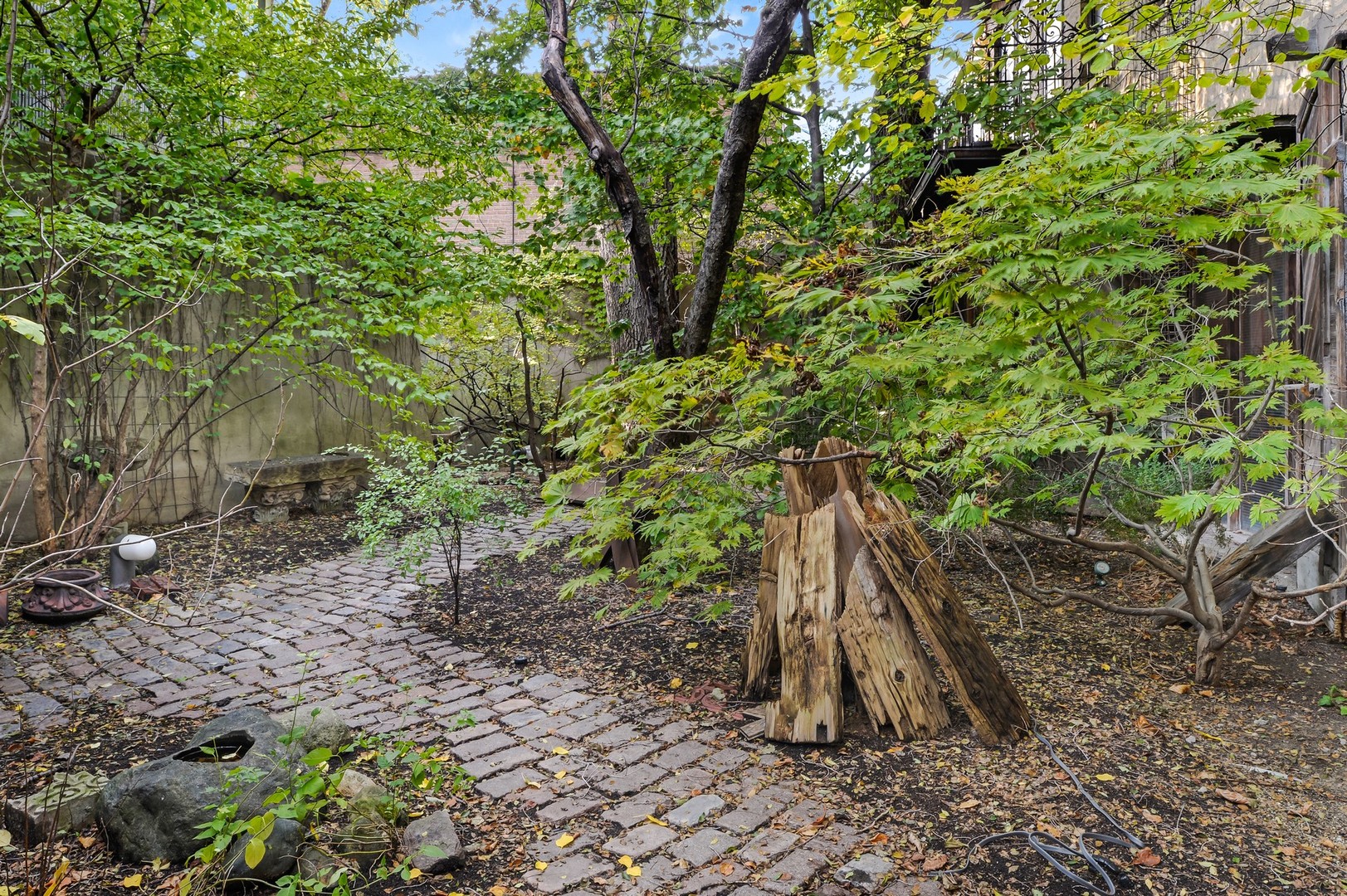 844 West Altgeld Street Chicago, IL 60614 - Photo 7 of 25