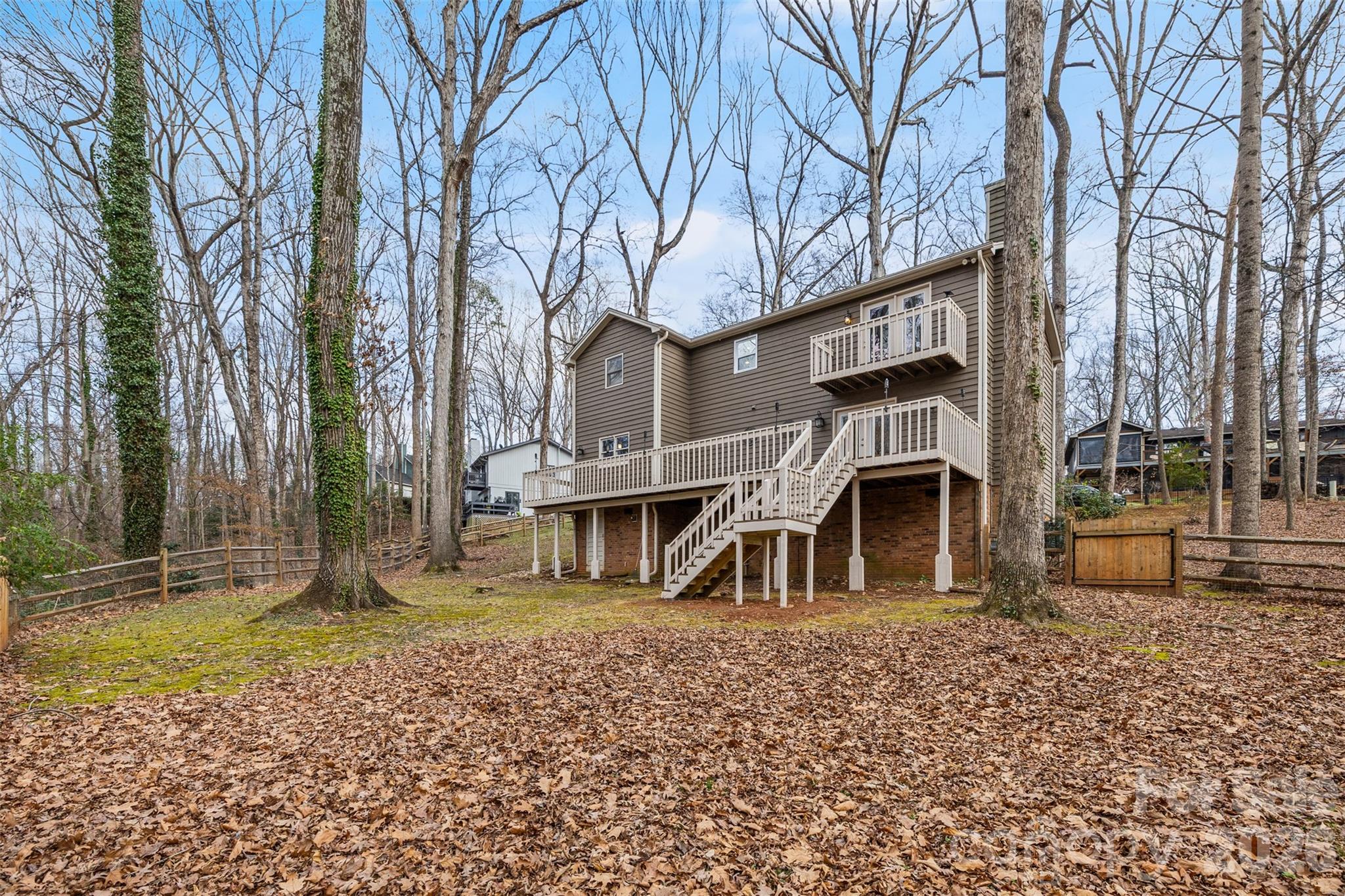 8 Hickory Ridge Court Lake Wylie, SC 29710 - Photo 27 of 37 a view of a house with a yard