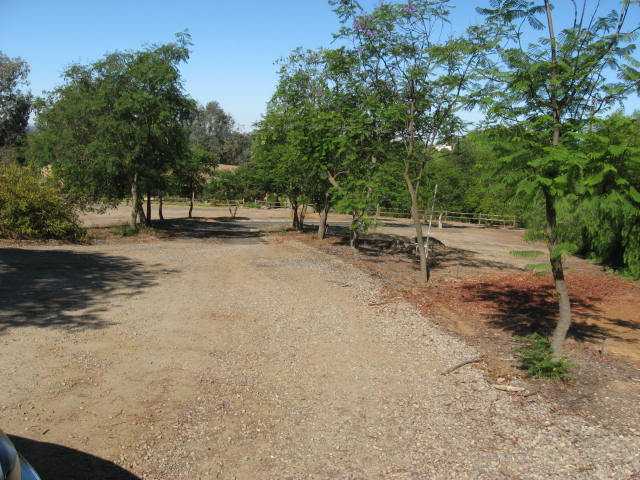 14281 Cane Road Valley Center, CA 92082 - Photo 23 of 24 Driveway