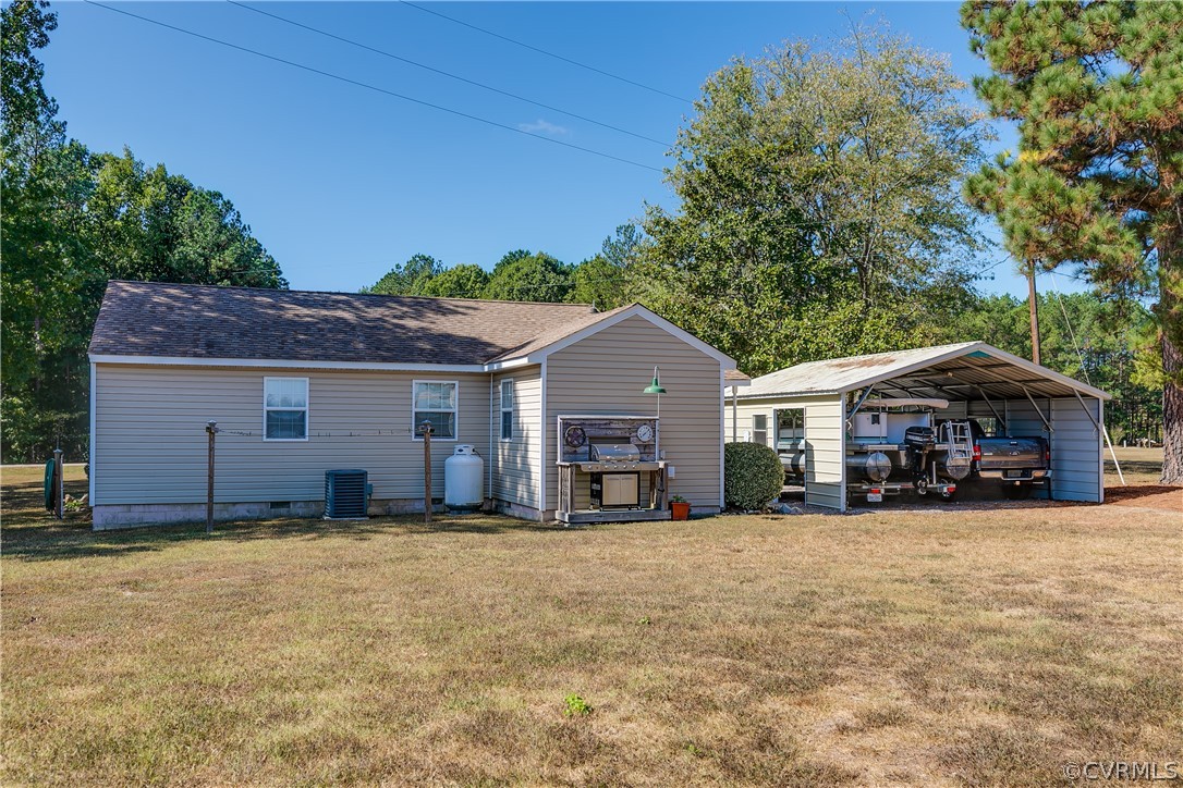 10725 Courthouse Road Dinwiddie, VA 23841 - Photo 12 of 37 Gallery Image 12