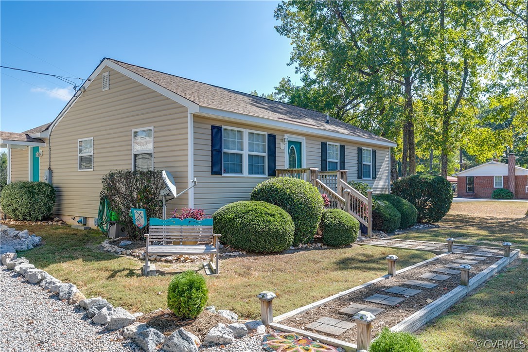 10725 Courthouse Road Dinwiddie, VA 23841 - Photo 3 of 37 Gallery Image 3