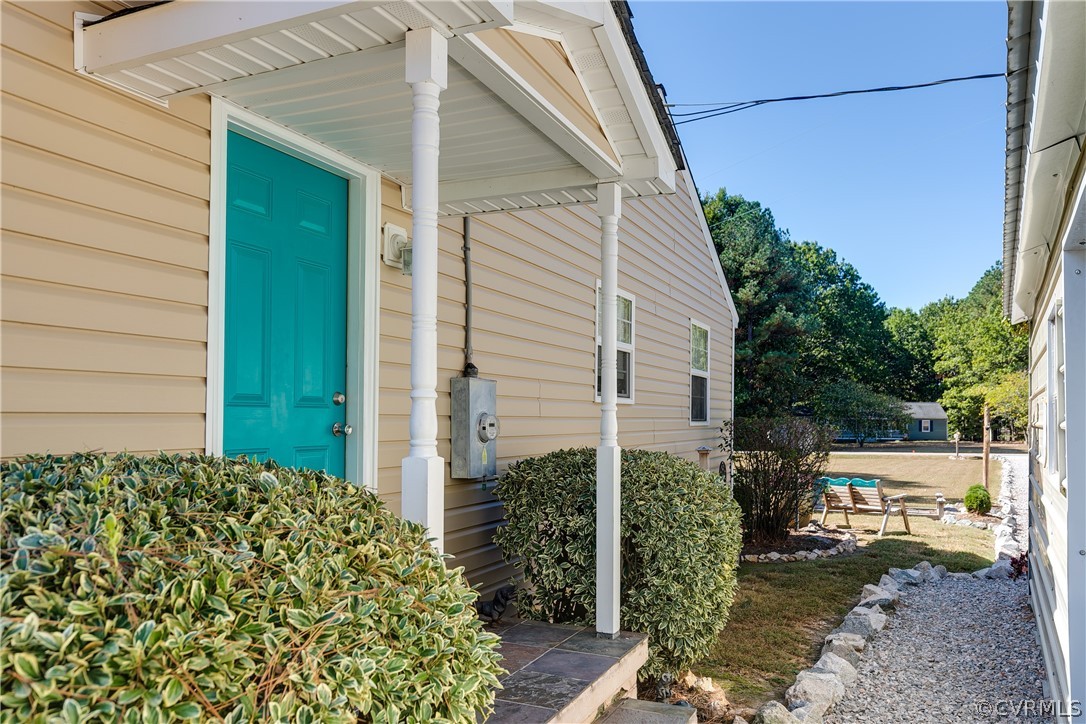10725 Courthouse Road Dinwiddie, VA 23841 - Photo 7 of 37 Gallery Image 7