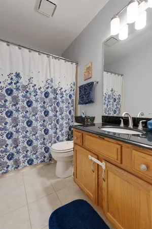 $2,249 | 204 Dublin Lane, Unit W2, Schaumburg, IL 60107