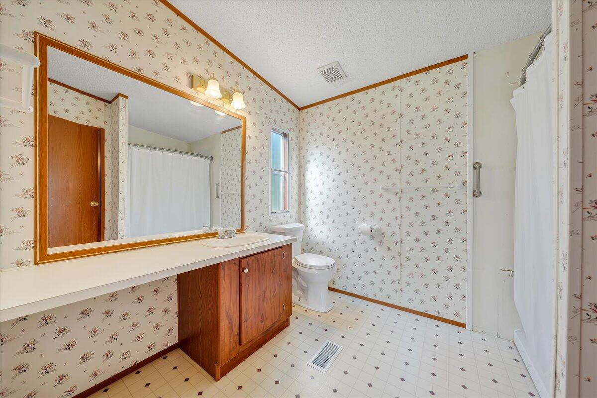2012 Houston Mines Road Troutville, VA 24175 - Photo 21 of 40 17-MIB08592