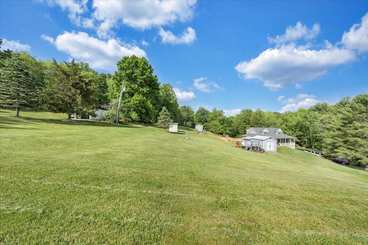 2012 Houston Mines Road Troutville, VA 24175 - Photo 30 of 40 26-MIB08517