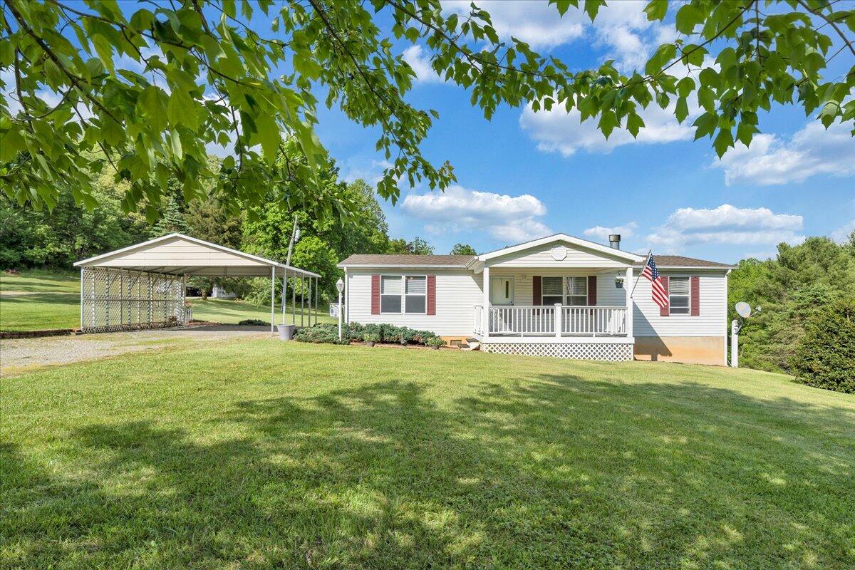 2012 Houston Mines Road Troutville, VA 24175 - Photo 39 of 40 02-MIB08538