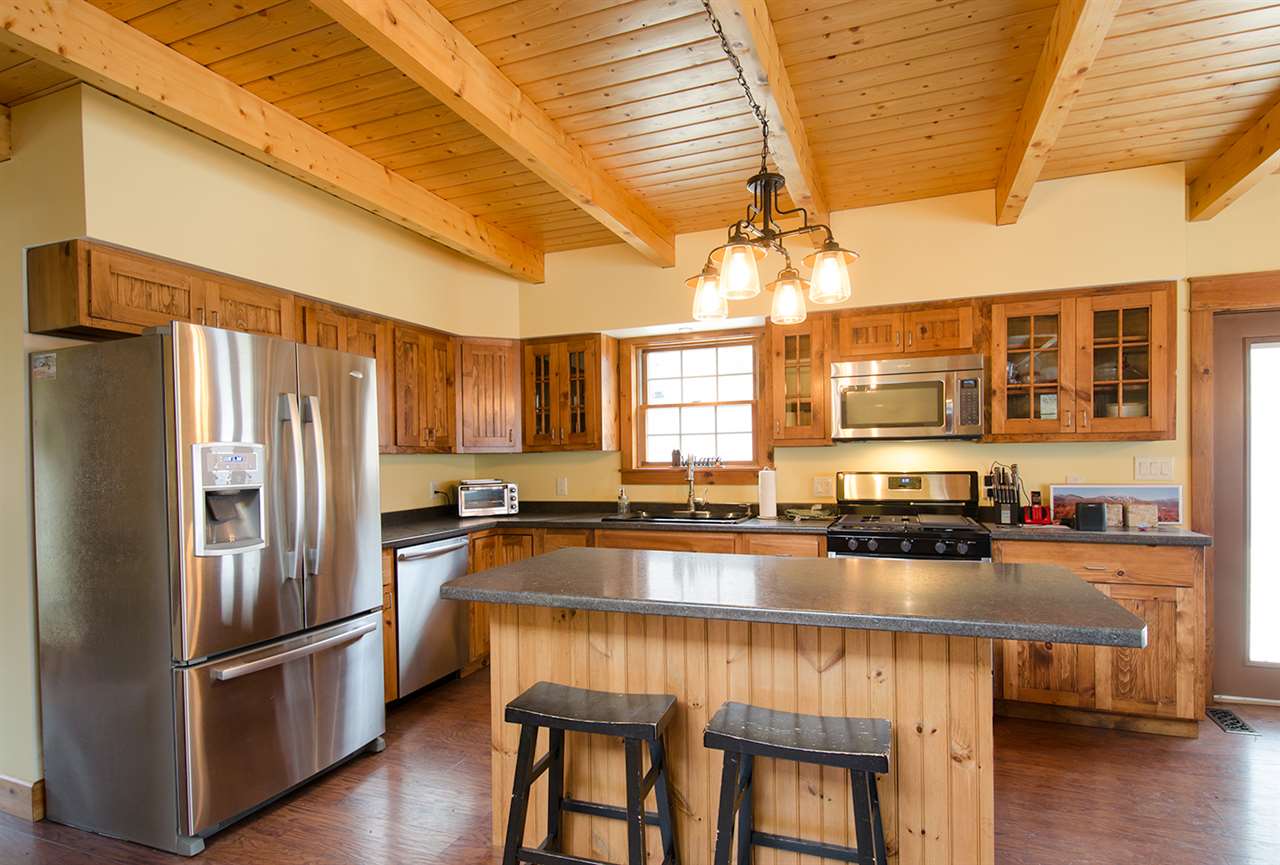 340 Town Line Road Craftsbury, VT 05827 - Photo 5 of 35