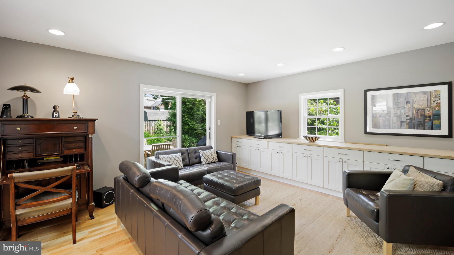 517 Monroe Road Merion Station, PA 19066 - Photo 19 of 40 a living room with furniture and a flat screen tv