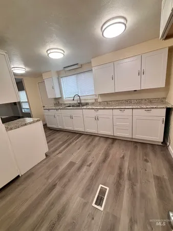 $79,900 | 1410 West Flamingo Avenue, Unit 49, Nampa, ID 83651