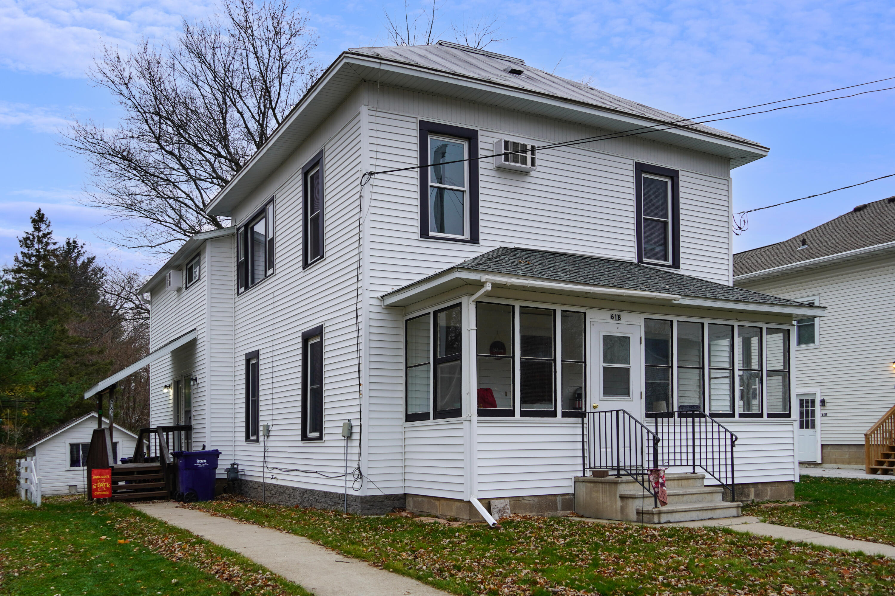 618 Kent Street Sparta, WI 54656 - Photo 2 of 33 Exterior