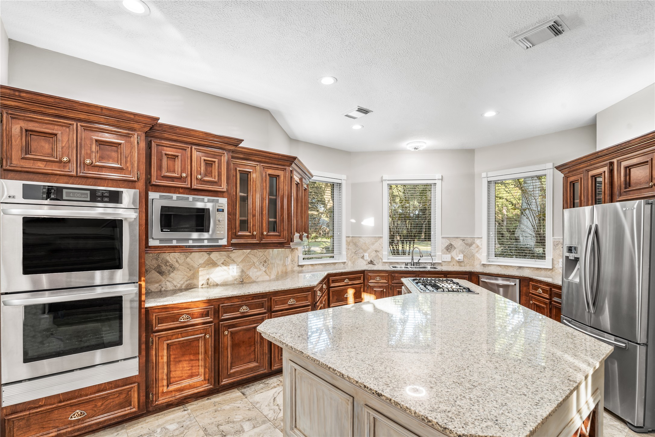 17502 Seidel Road Tomball, TX 77377 - Photo 12 of 50