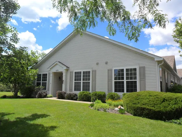 $294,900 | 678 Cadillac Circle, Romeoville, IL 60446