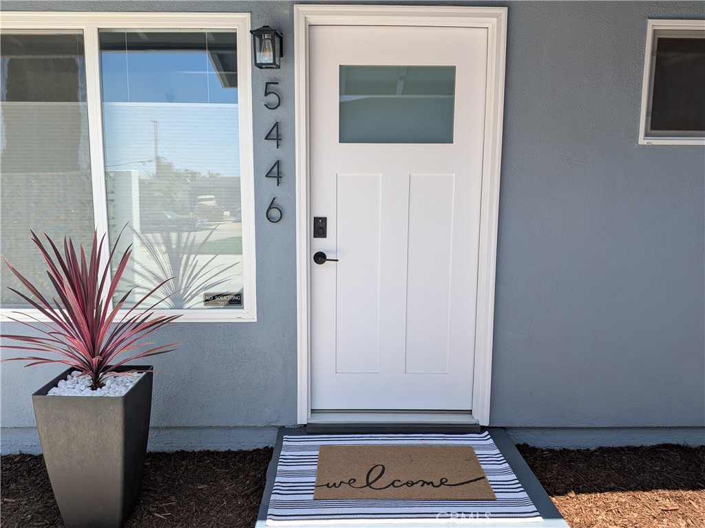 5446 Granada Street Montclair, CA 91763 - Photo 6 of 38