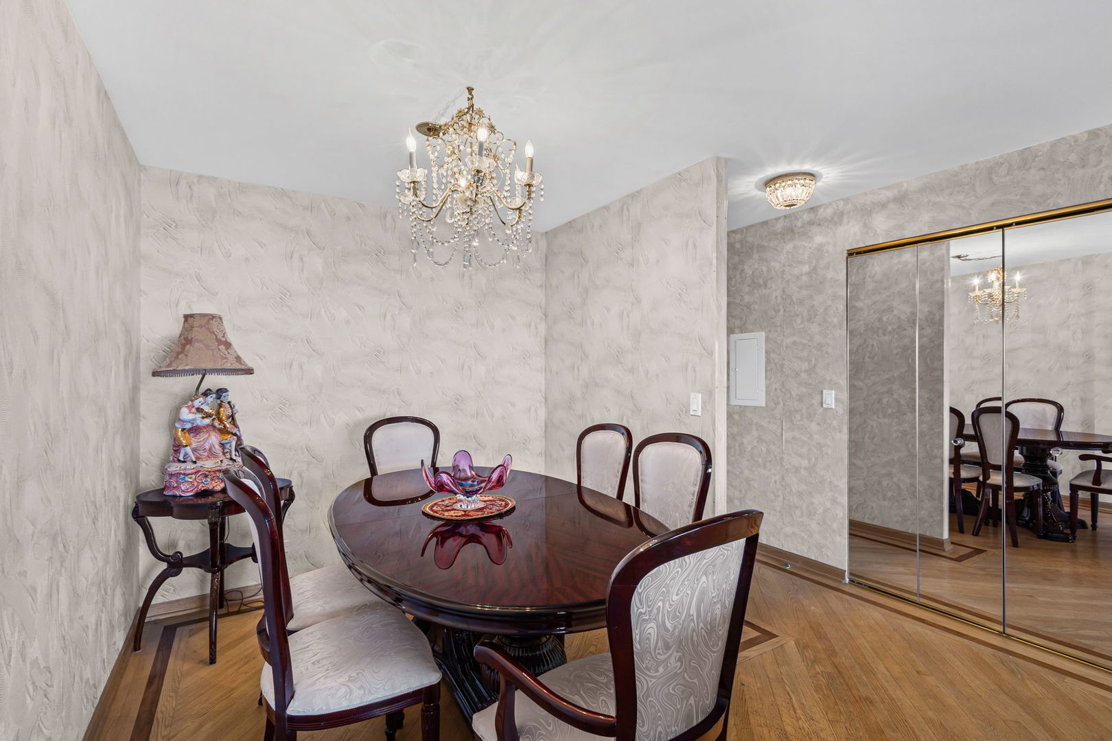 8620 Waukegan Road, Unit 408 Morton Grove, IL 60053 - Photo 6 of 17